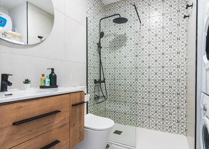 Home2book Canteras House *