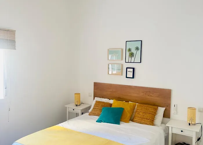 Home2book Canteras House *